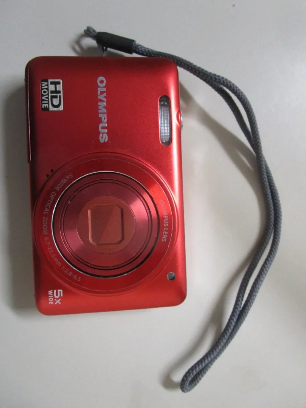 Olympus VG-160 Red sleek slim Digital Camera (Parts/Repair)